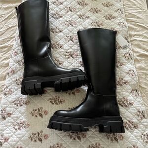 NWT H&M chunky knee high boots